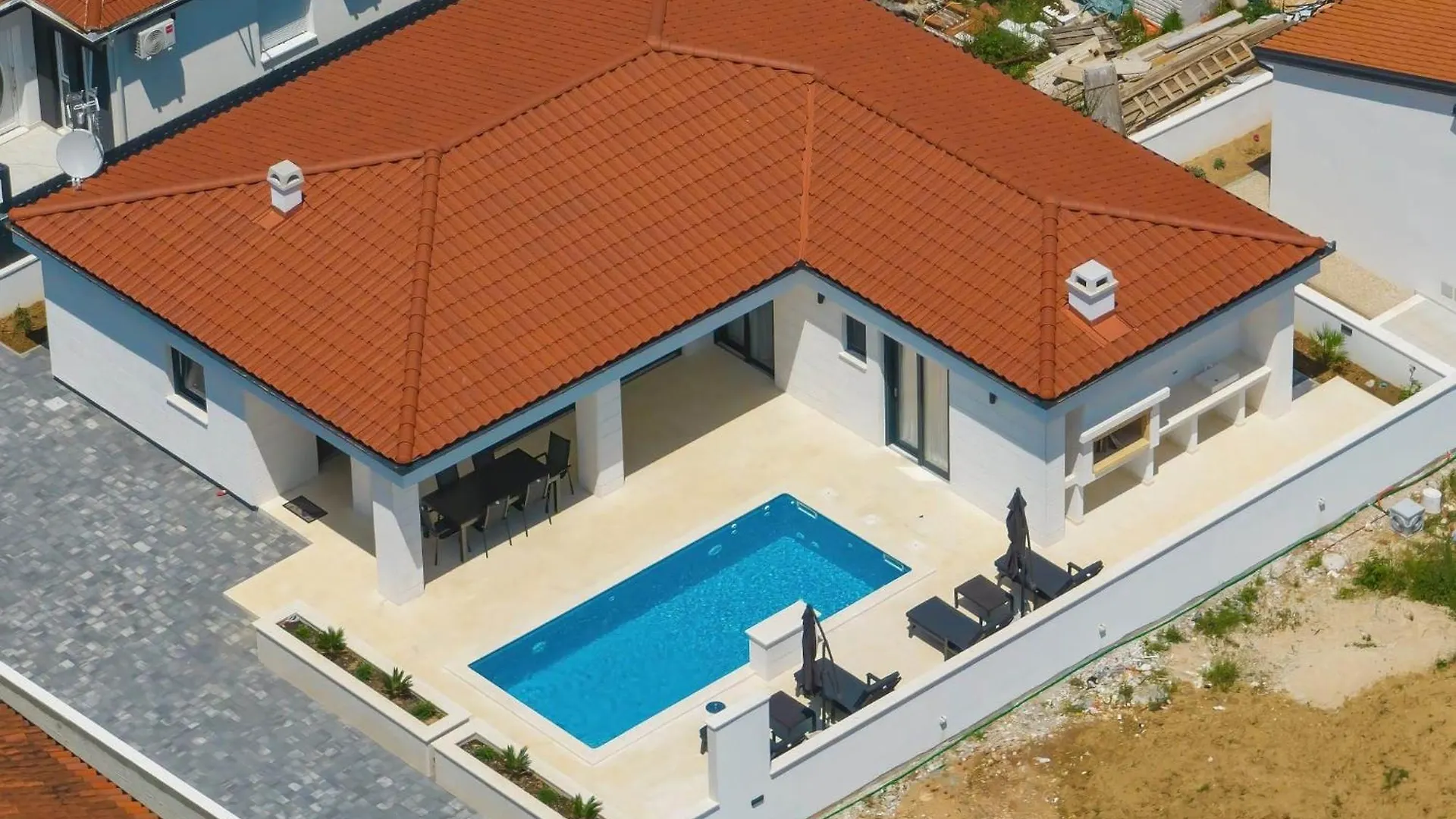 Luxury Villa Mariva With Heated Pool Vir