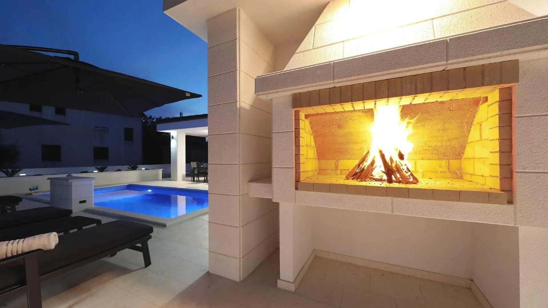 Luxury Villa Mariva With Heated Pool Vir 0*,  Croatia
